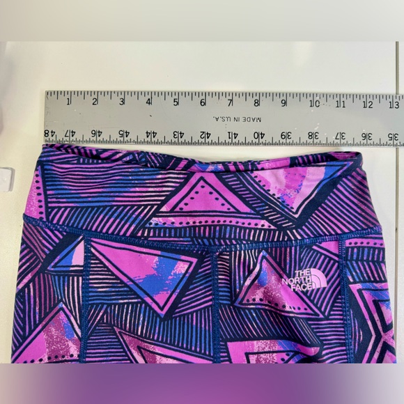 THE North Face MOTUS CAPRI III Legging purple flash dry SZ Small - EUC - Picture 12 of 16